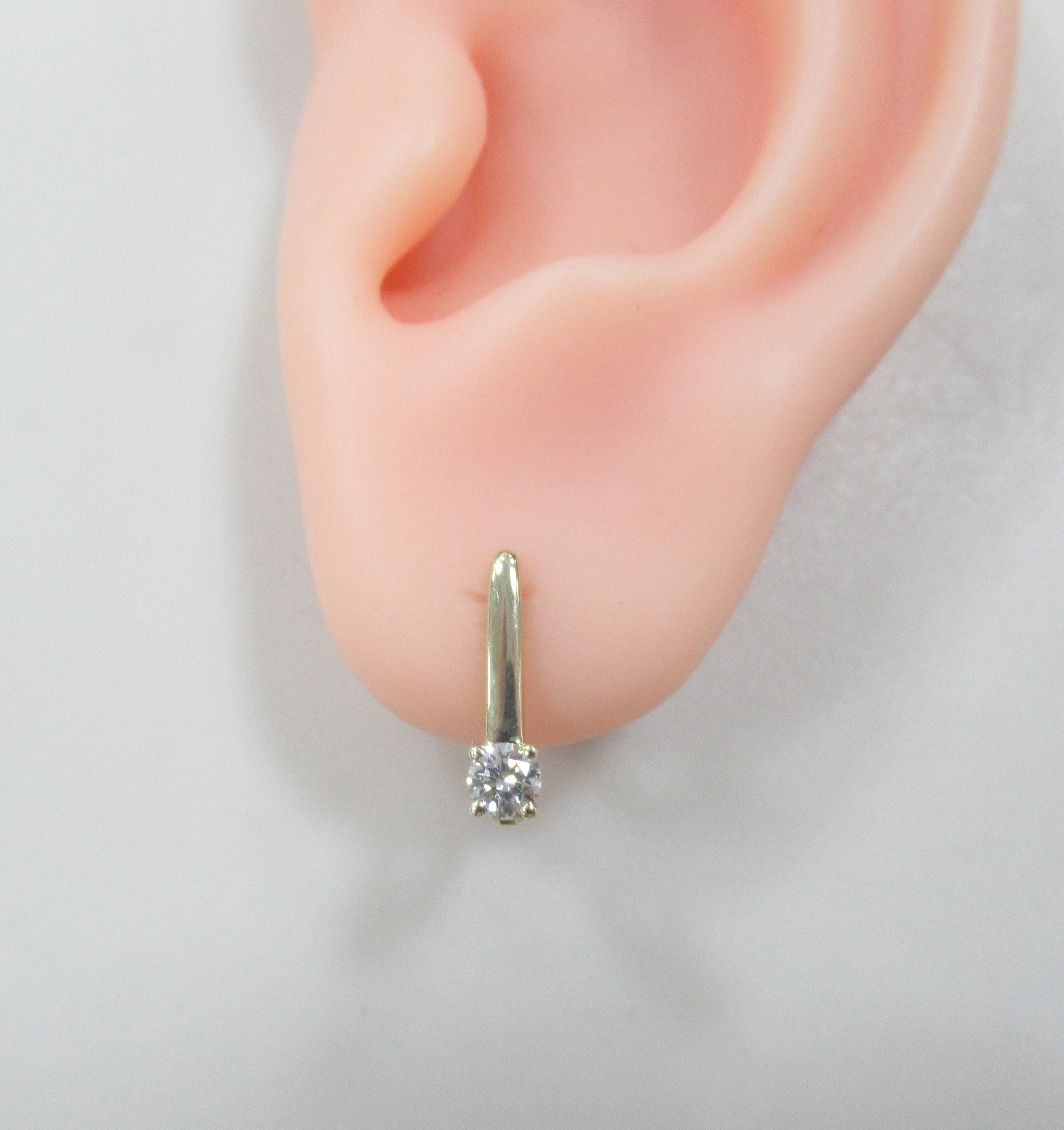 Серьги из желтого золота с бриллиантами